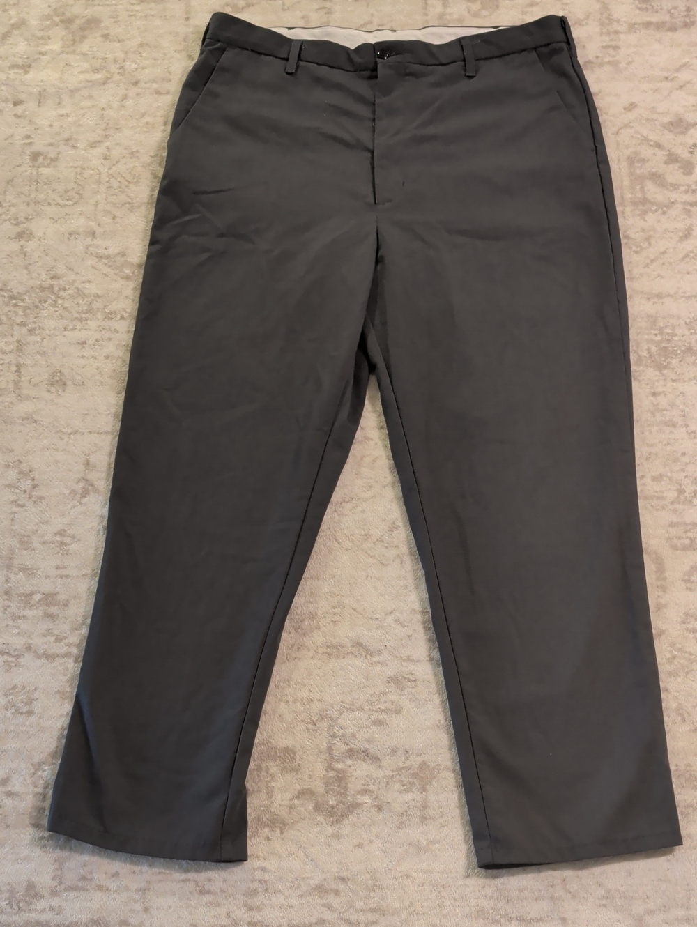 Men's Straight-Leg Chinos in Charcoal Gray